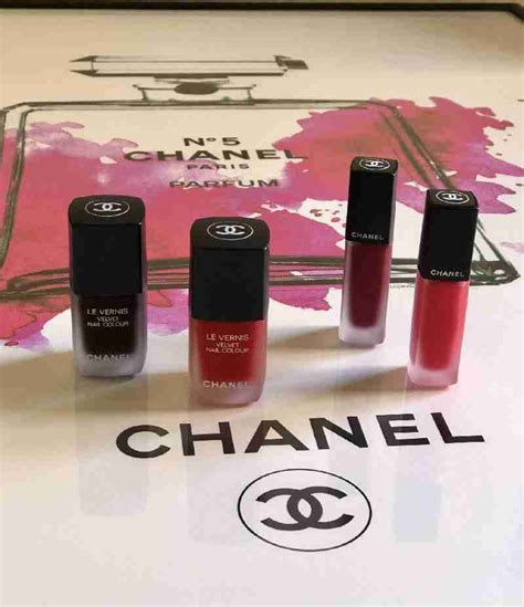 chanel smalti inverno 2018|le mat de chanel review.